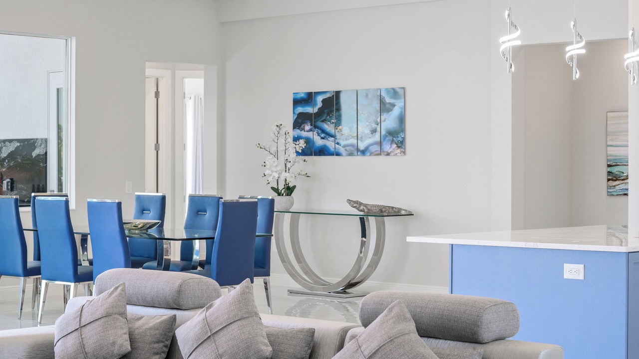 Photo of Livingroom in Eight Lakes