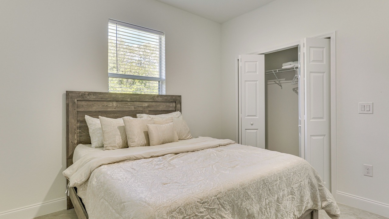 Photo of Bedroom in Eisenhower