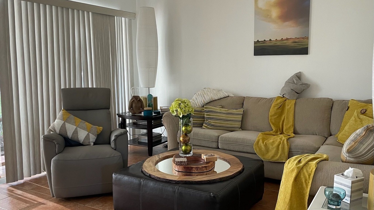 Photo of Livingroom in Tara Golf and Country Club