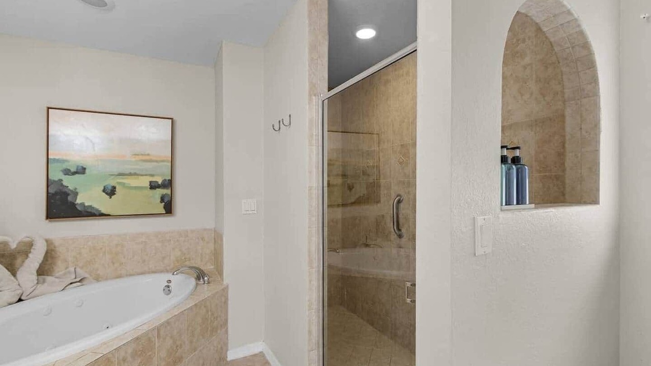 Photo of Bathroom in Mariner