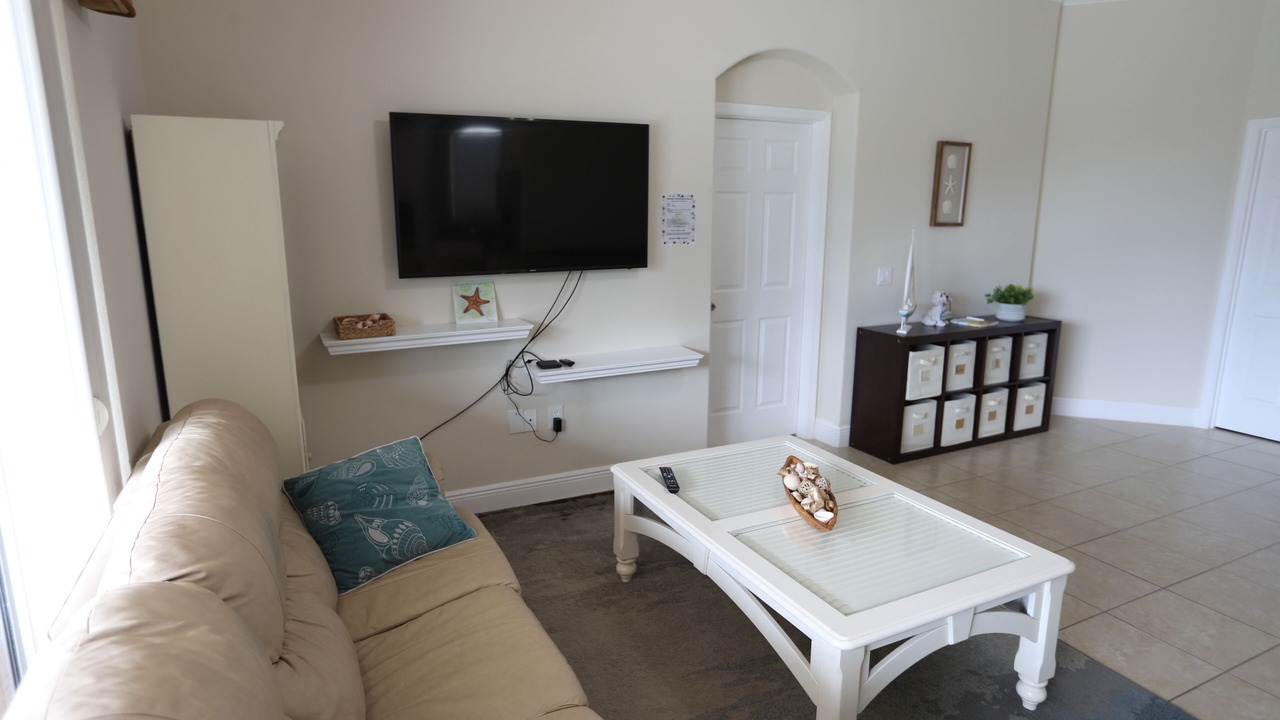Photo of Livingroom in Rotonda Heights