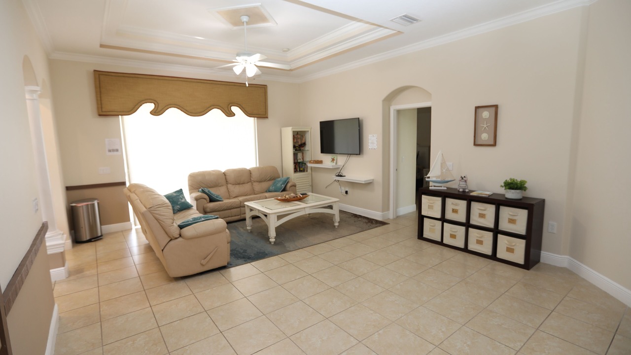 Photo of Livingroom in Rotonda Heights