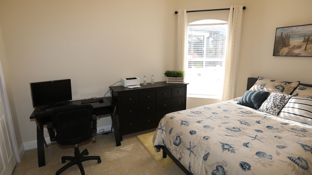 Photo of Bedroom in Rotonda Heights