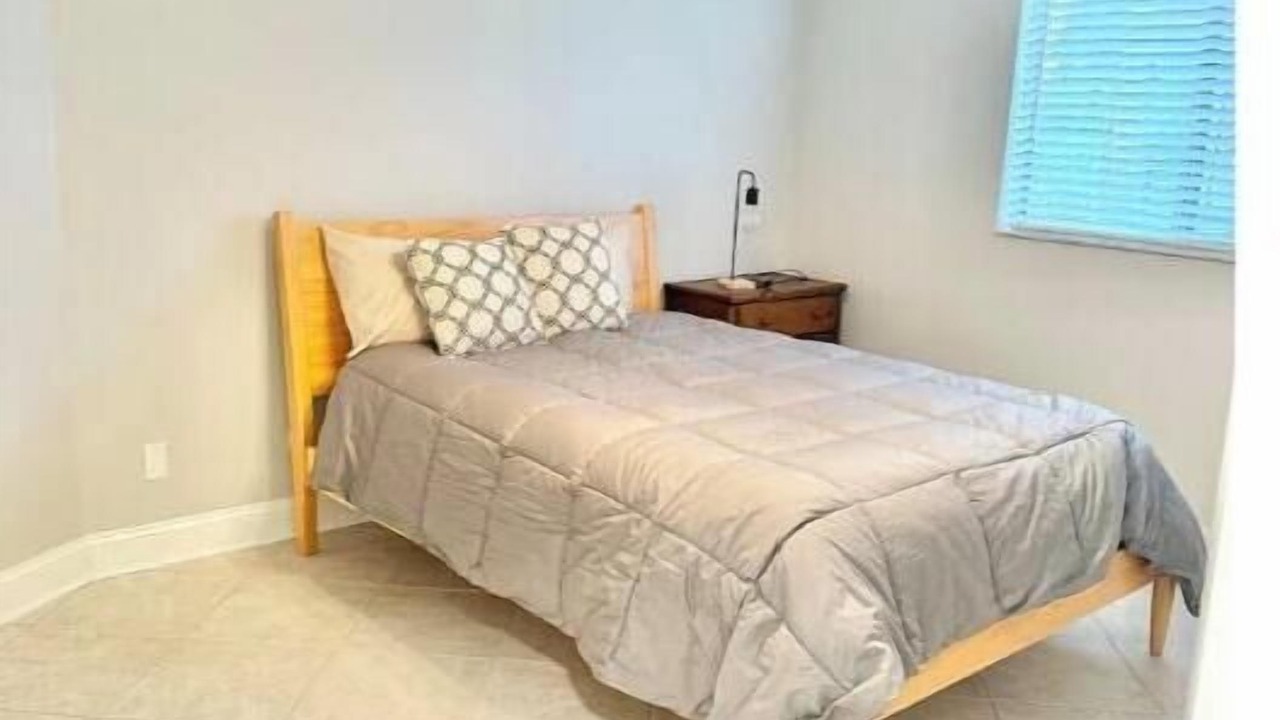 Photo of Bedroom in Fort Myers Shores