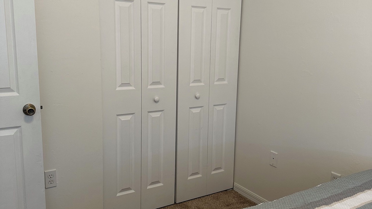 Photo of Bedroom in Beachwalk Isles