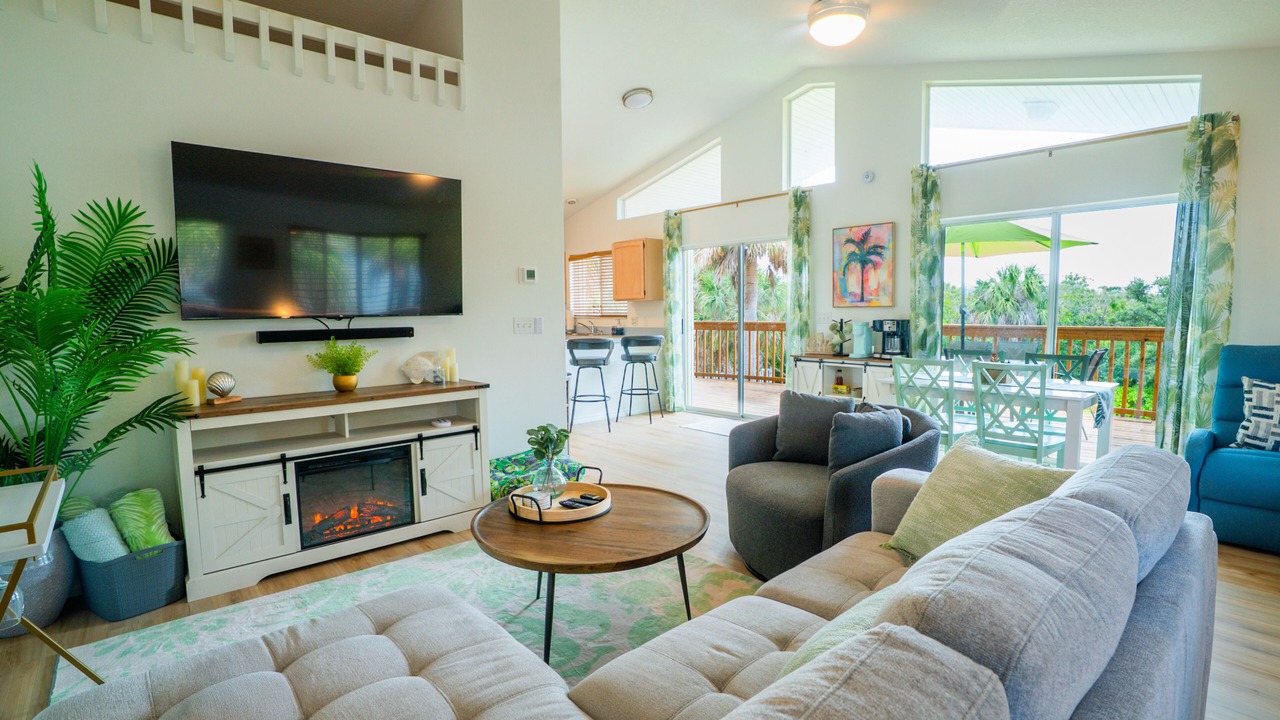 Photo of Livingroom in Palm Island