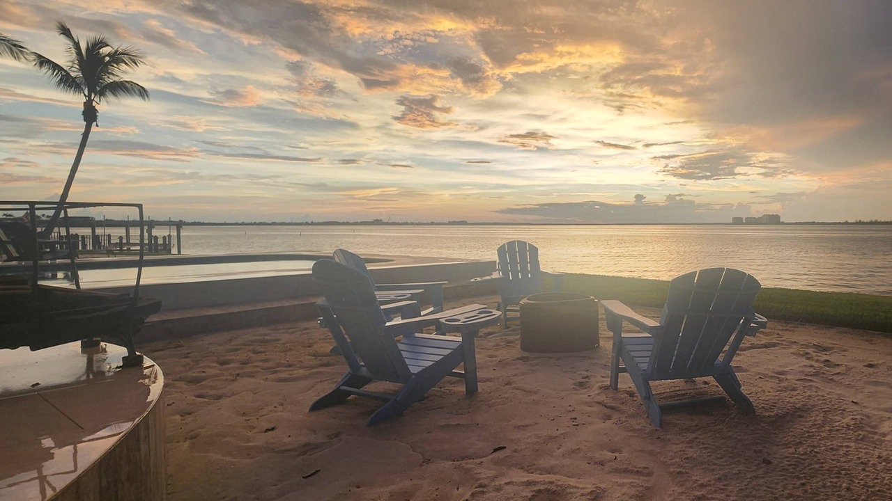 Photo of Others in Iona Shores