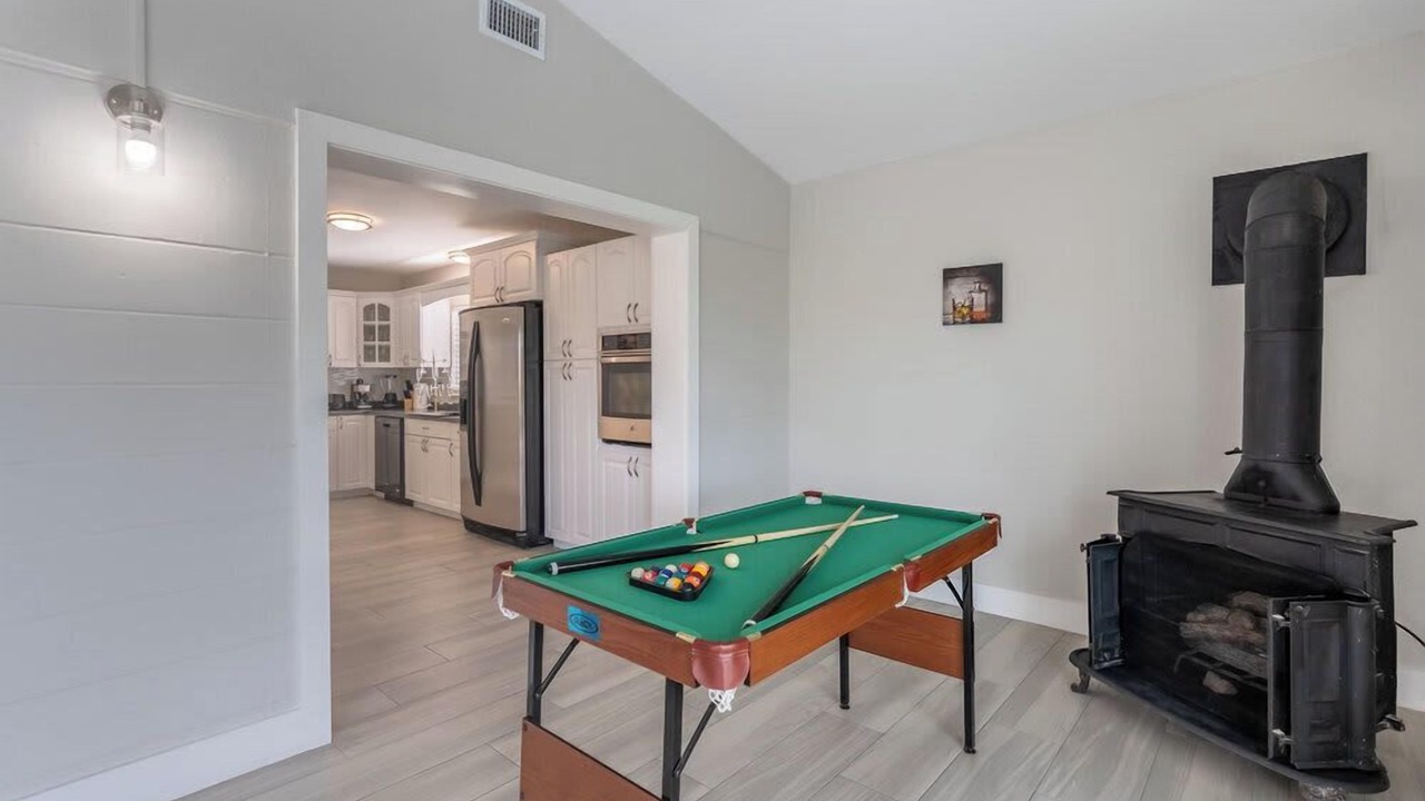 Photo of Bedroom in Lochmoor Waterway Estates
