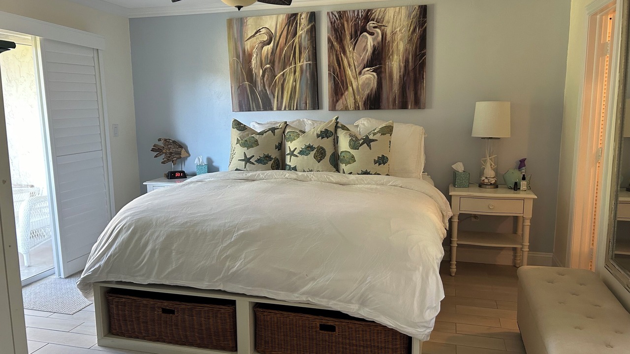 Photo of Bedroom in Central Naples