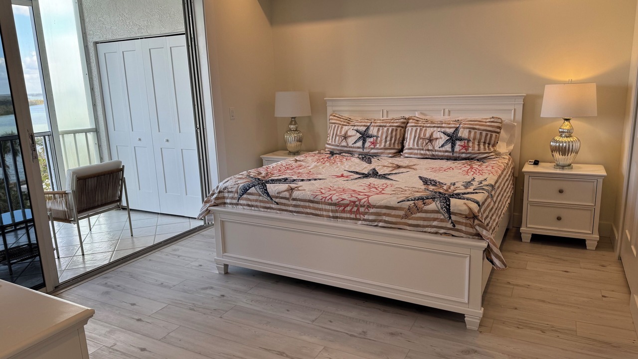 Photo of Bedroom in South Island