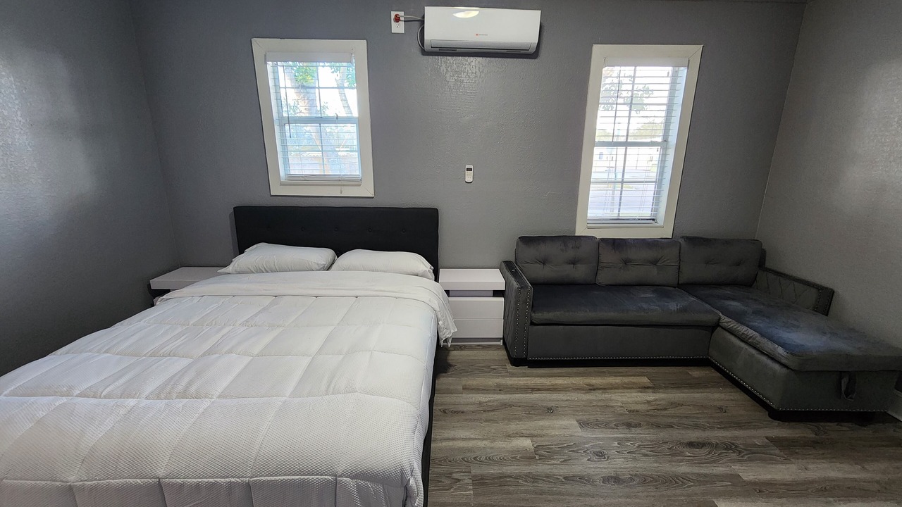 Photo of Bedroom in Bradenton