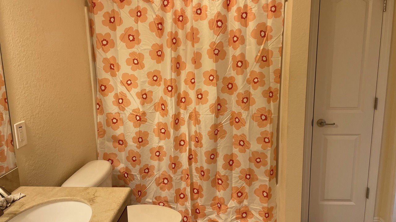 Photo of Bathroom in Mariner