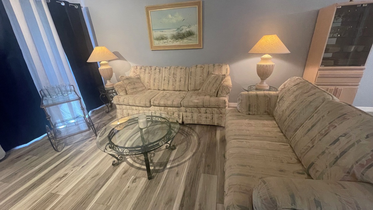 Photo of Livingroom in Lochmoor Waterway Estates
