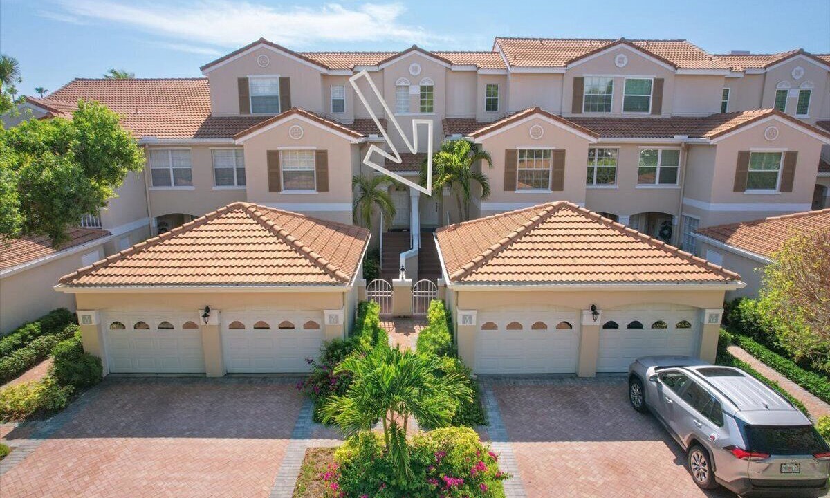 Photo of Outdoor in Pelican Bay