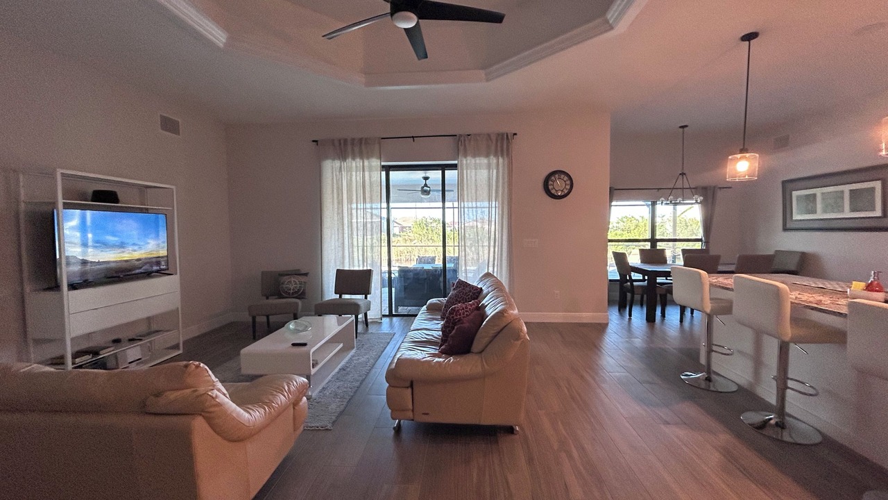 Photo of Livingroom in Mariner