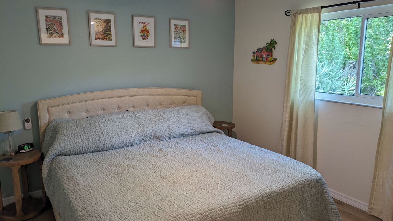 Photo of Bedroom in Gulf Cove