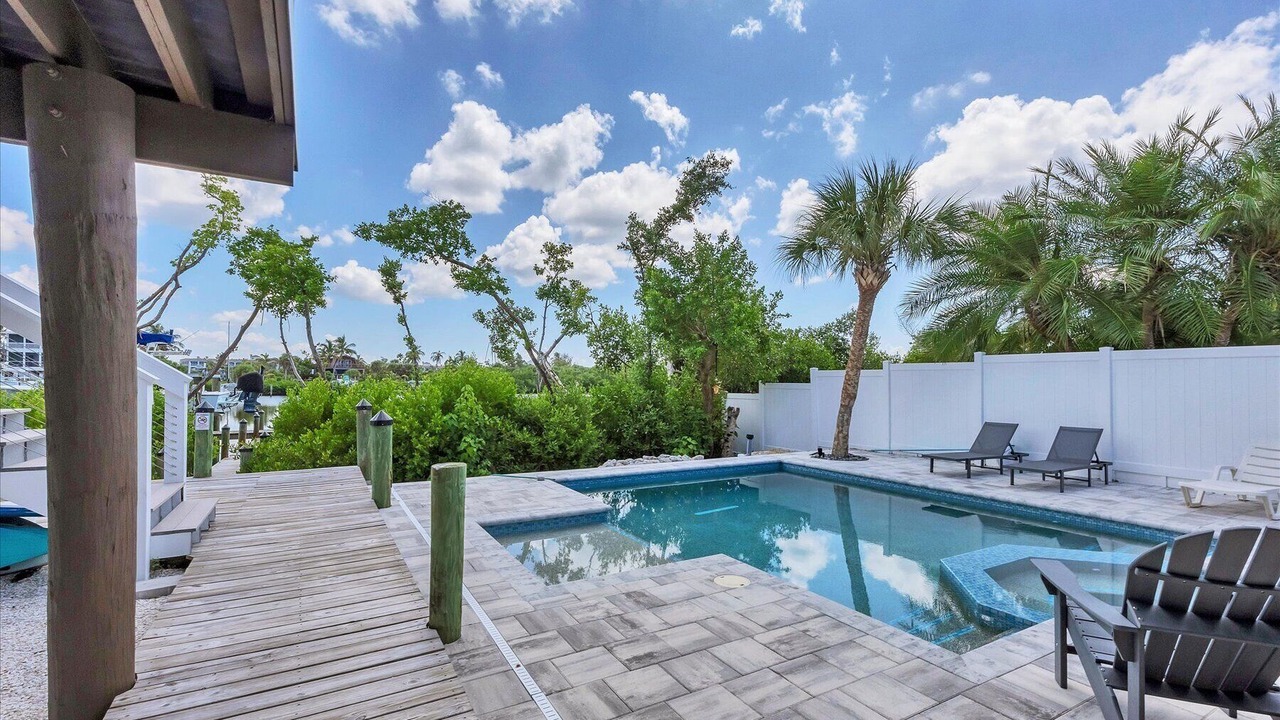 Photo of Outdoor in Palm Island