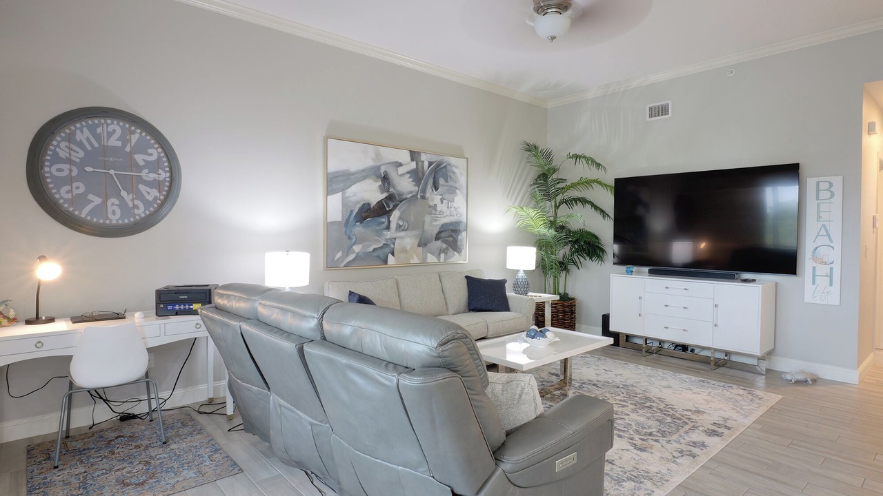 Photo of Livingroom in Bonita Shores