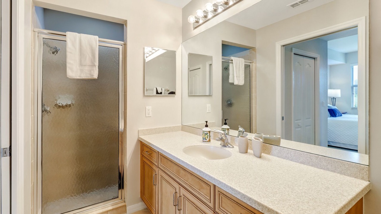 Photo of Bathroom in Naples