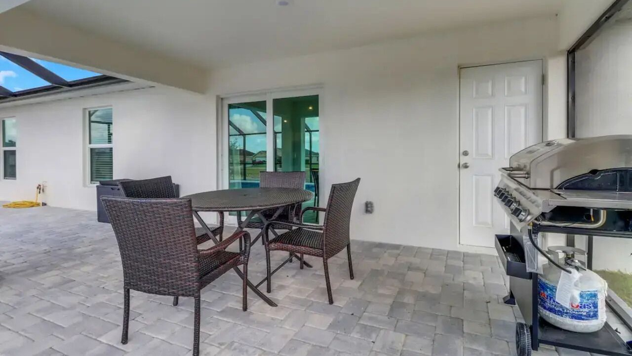 Photo of Outdoor in Mariner