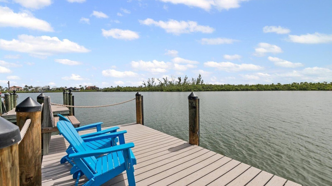 Photo of Outdoor in Englewood