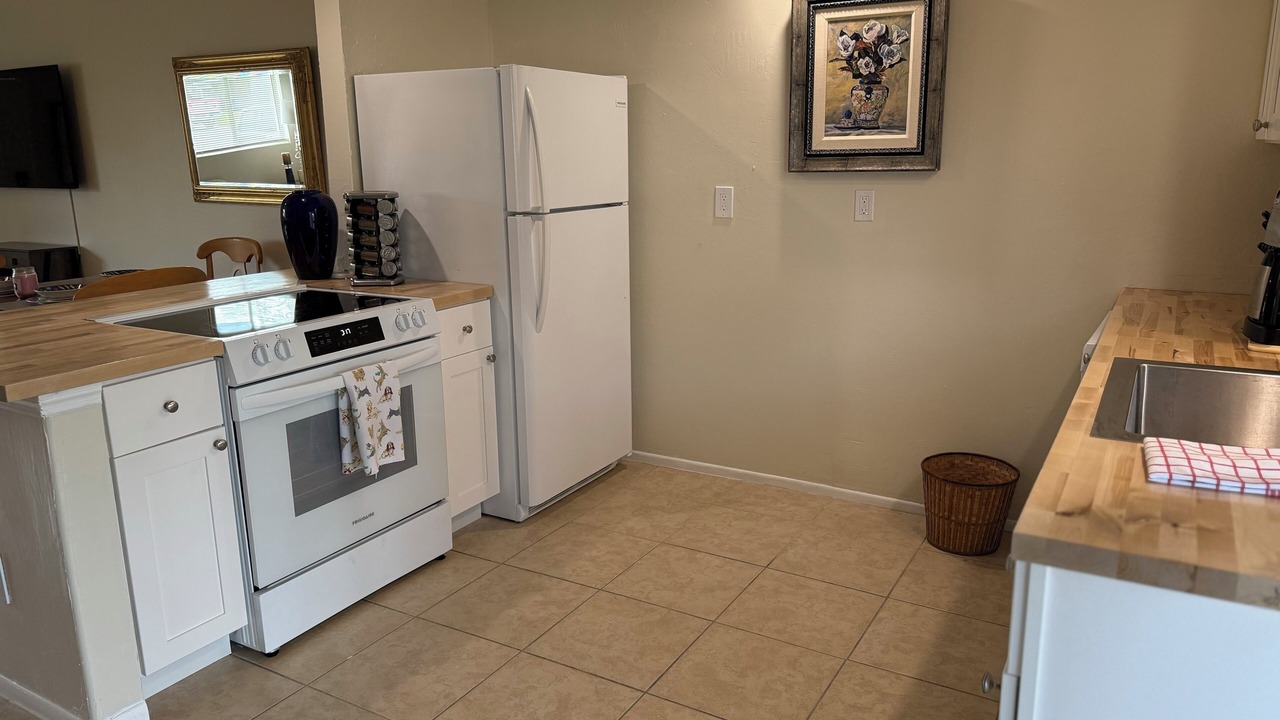 Photo of Kitchen in San Carlos Park