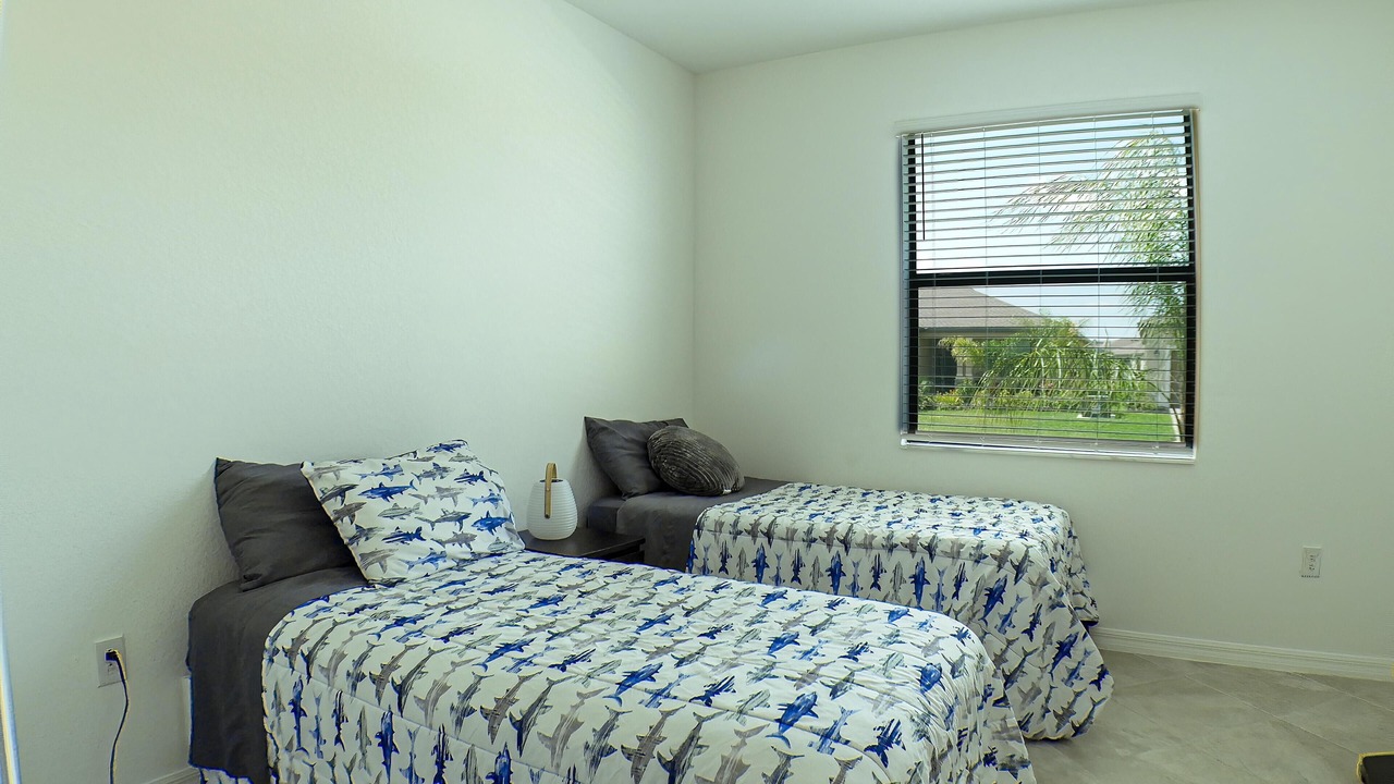 Photo of Bedroom in River Hall