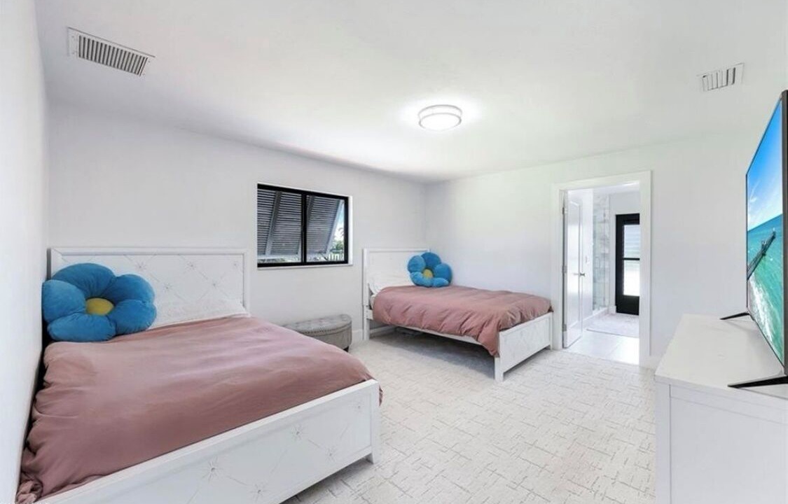 Photo of Bedroom in Palmetto Point