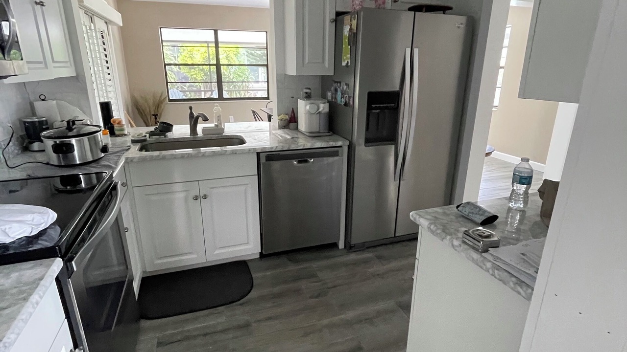 Photo of Kitchen in Venice Groves