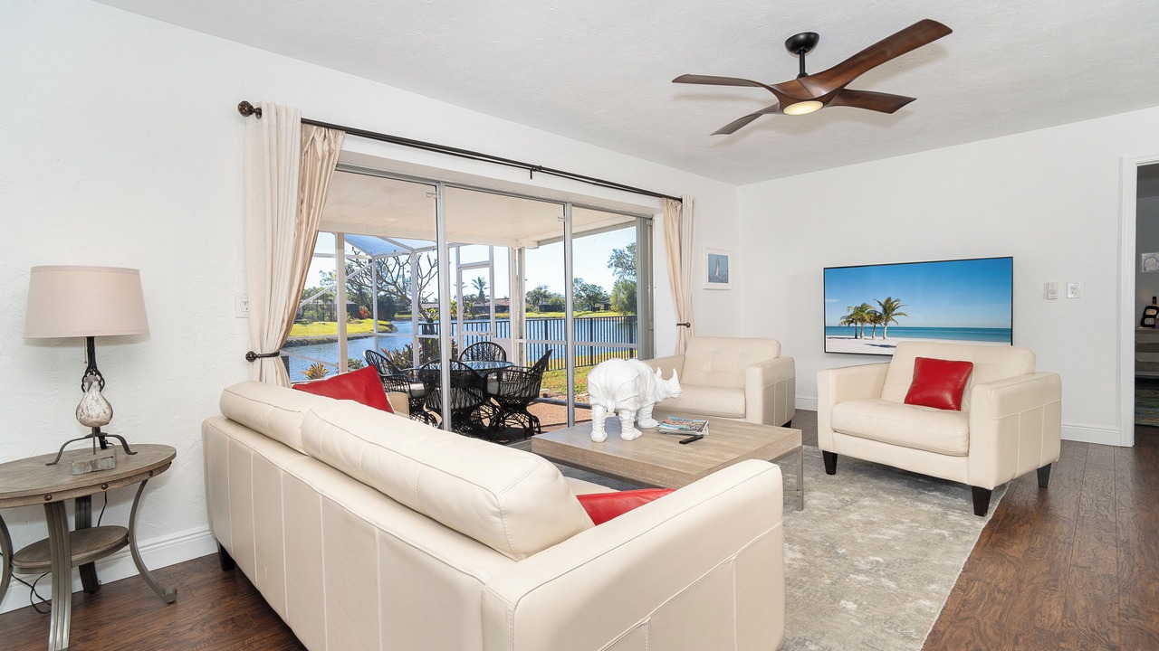 Photo of Livingroom in Venice Gardens