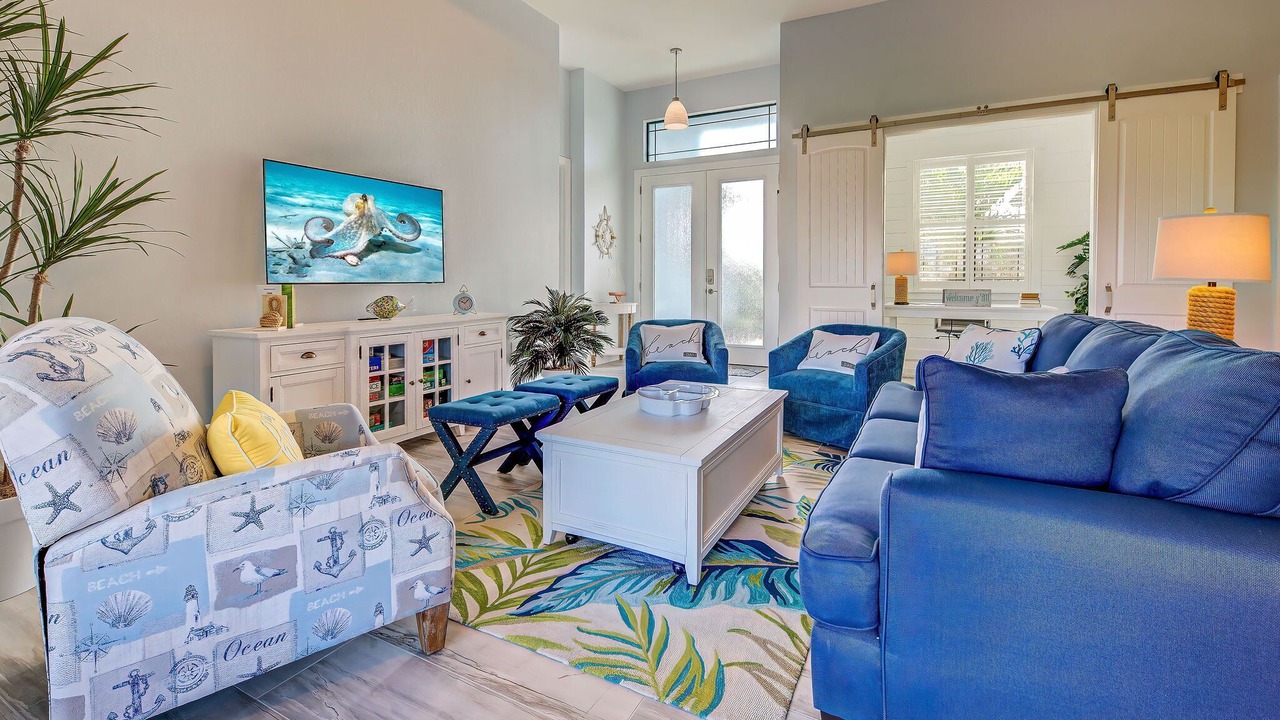 Photo of Livingroom in Long Meadow