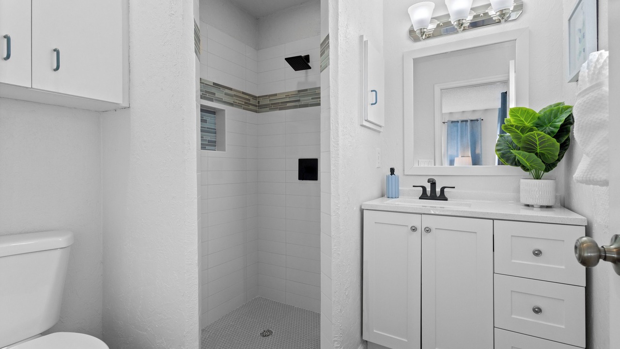 Photo of Bathroom in Gulf Gate Estates
