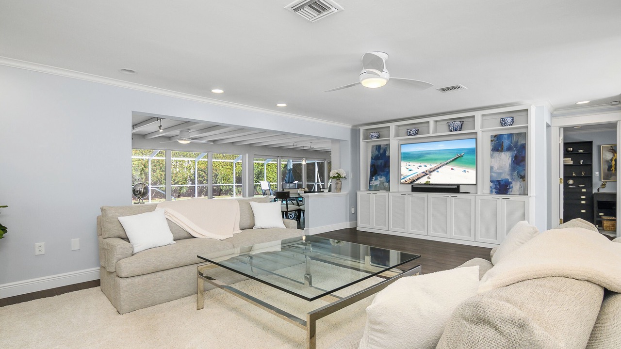 Photo of Livingroom in Coquina Sands
