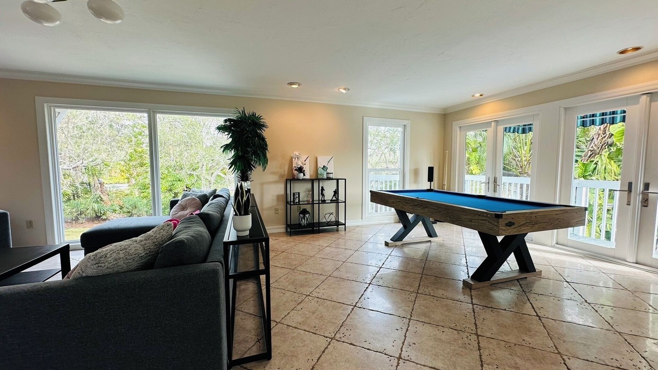 Photo of Livingroom in South Sarasota
