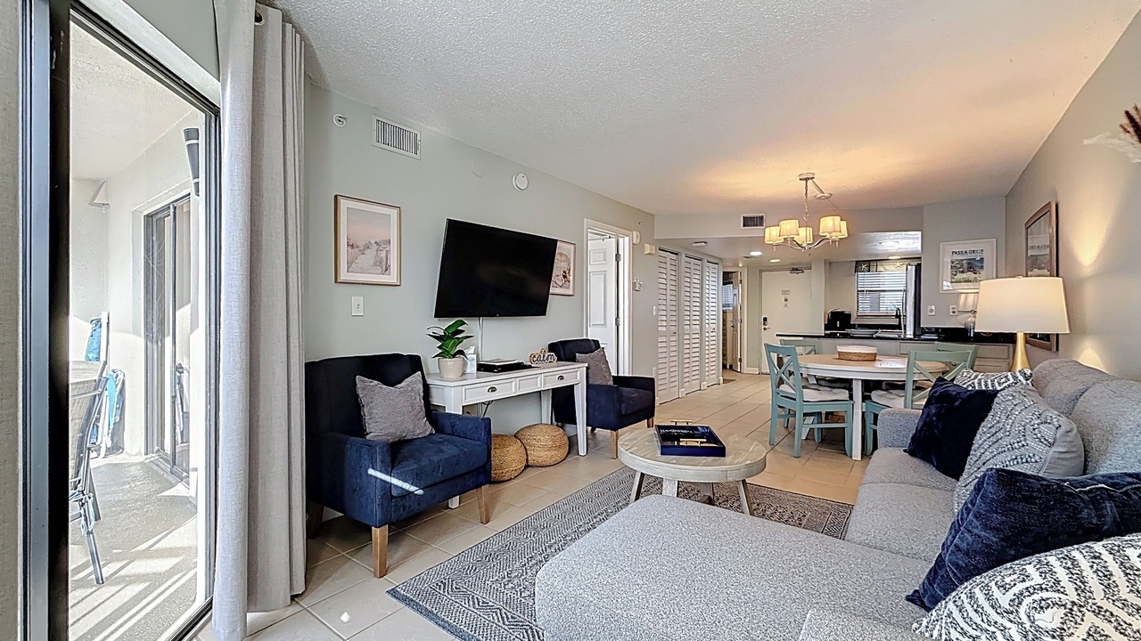 Photo of Livingroom in Belle Vista
