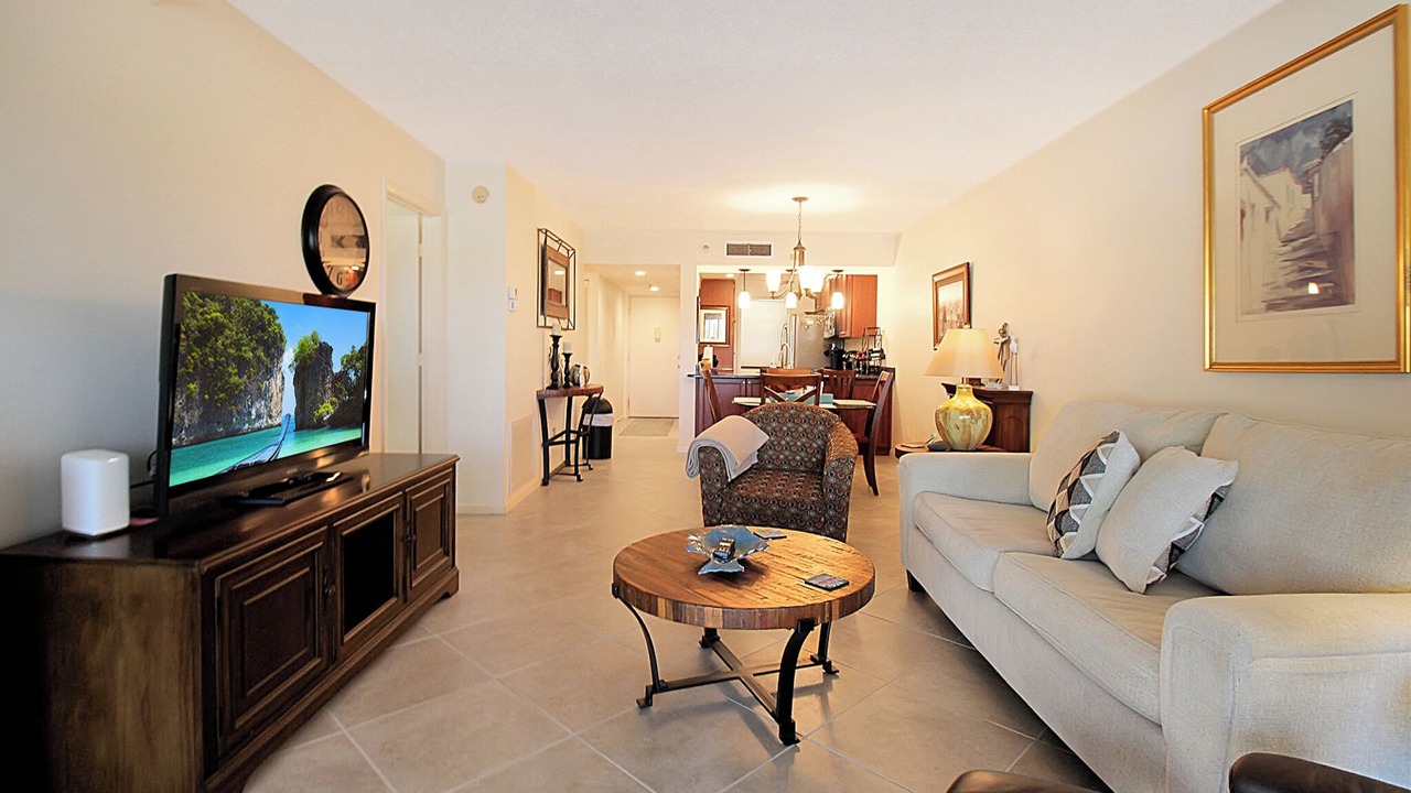 Photo of Livingroom in Englewood