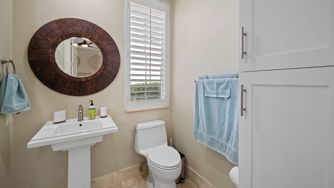 Photo of Bathroom in Park Shore
