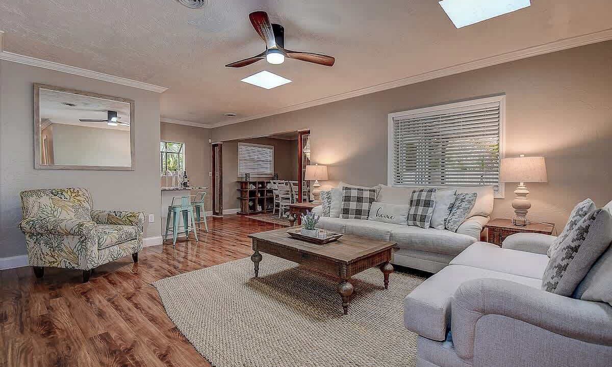 Photo of Bedroom in Arlington Park
