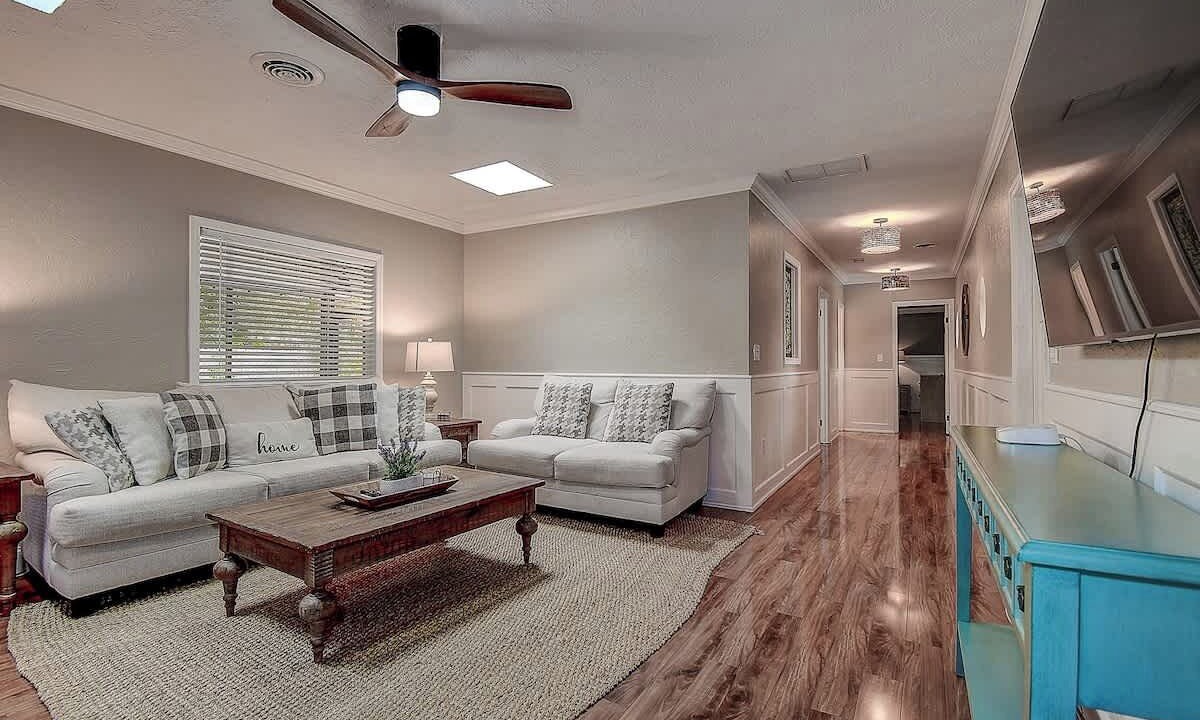 Photo of Bedroom in Arlington Park