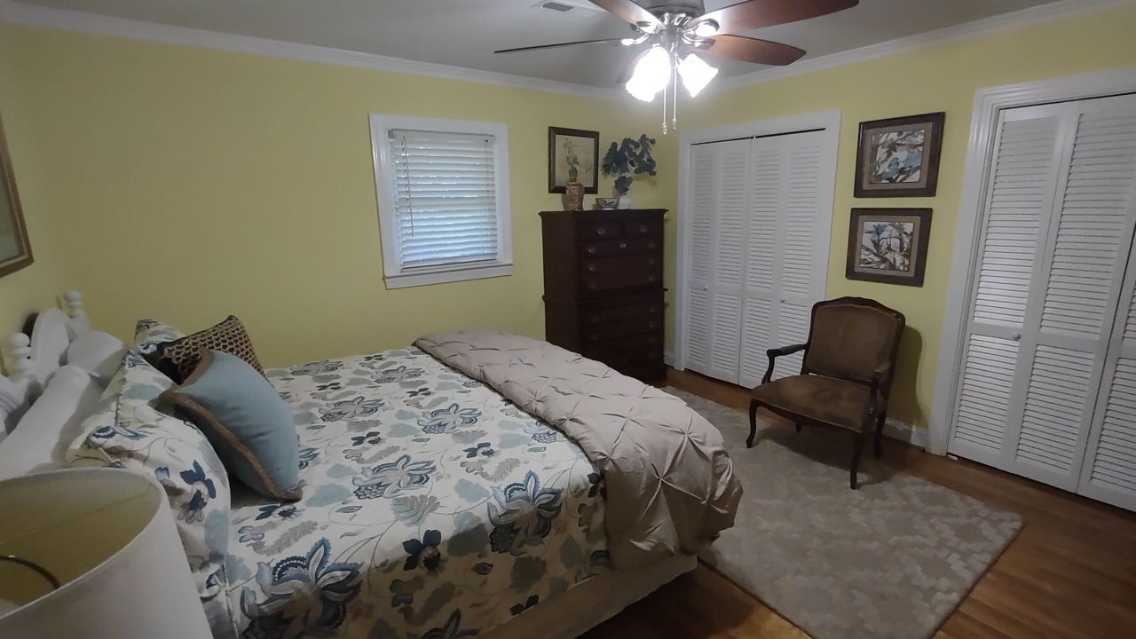 Photo of Bedroom in Wade Hampton