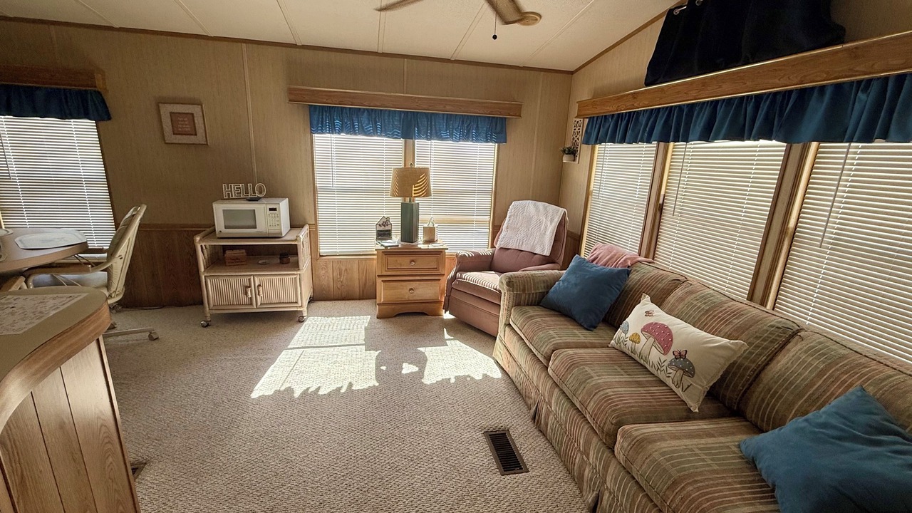 Photo of Livingroom in North Fort Myers