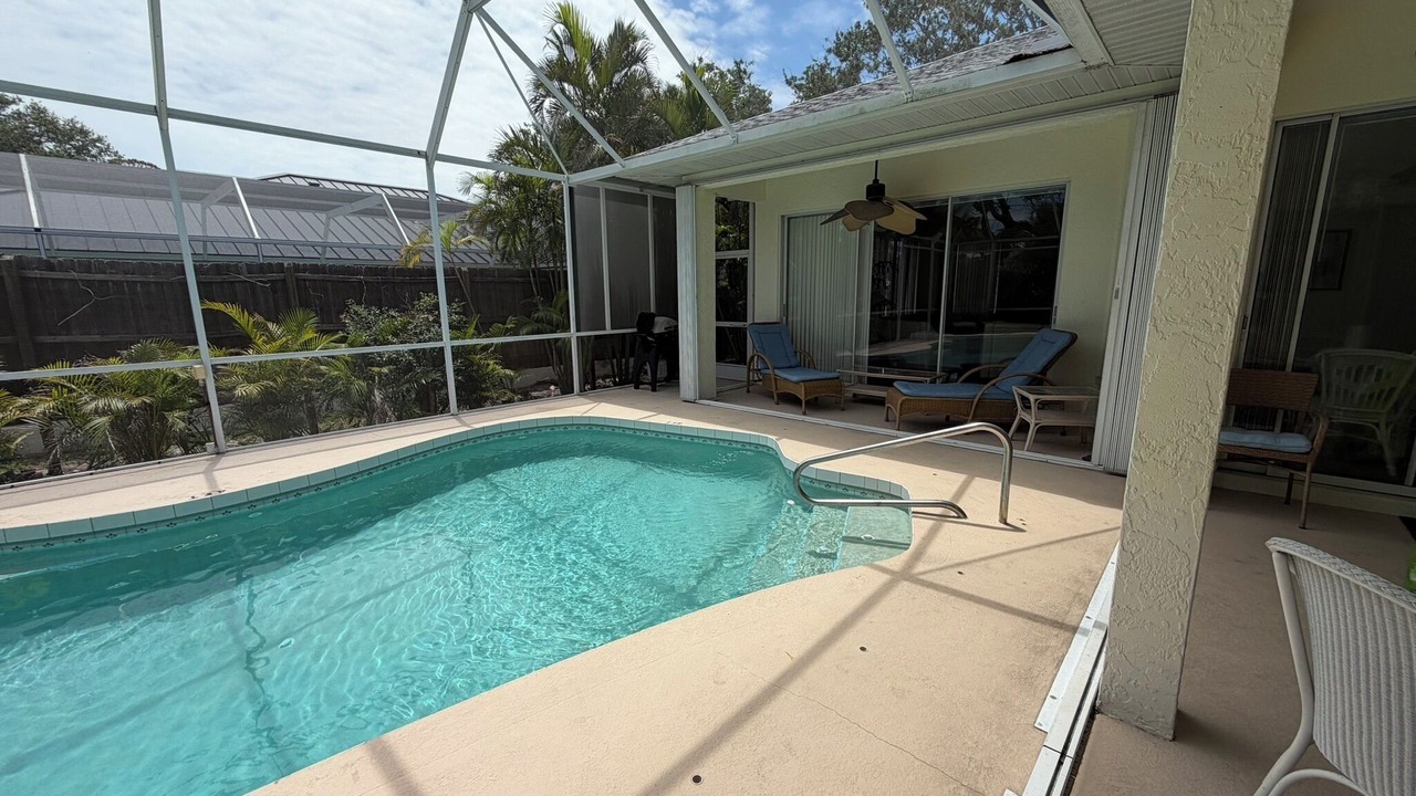 Photo of Outdoor in Golden Beach