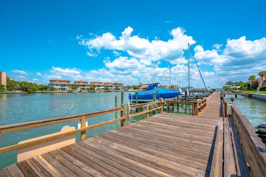Photo of Others in Bayway Isles
