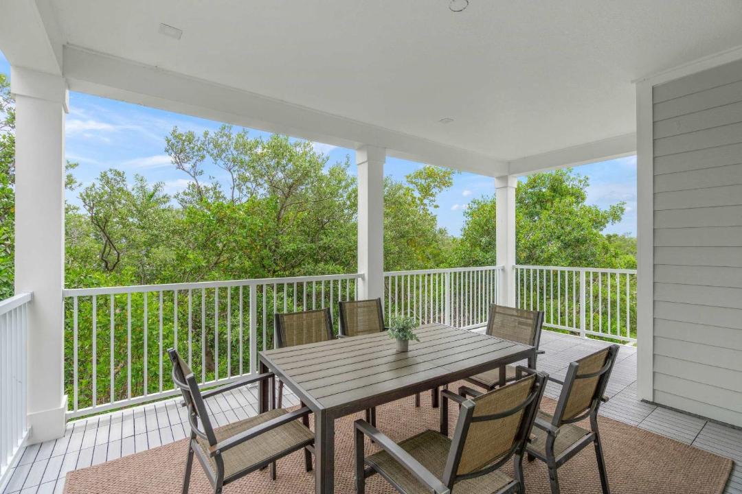 Photo of Patio Balcony in Cortez