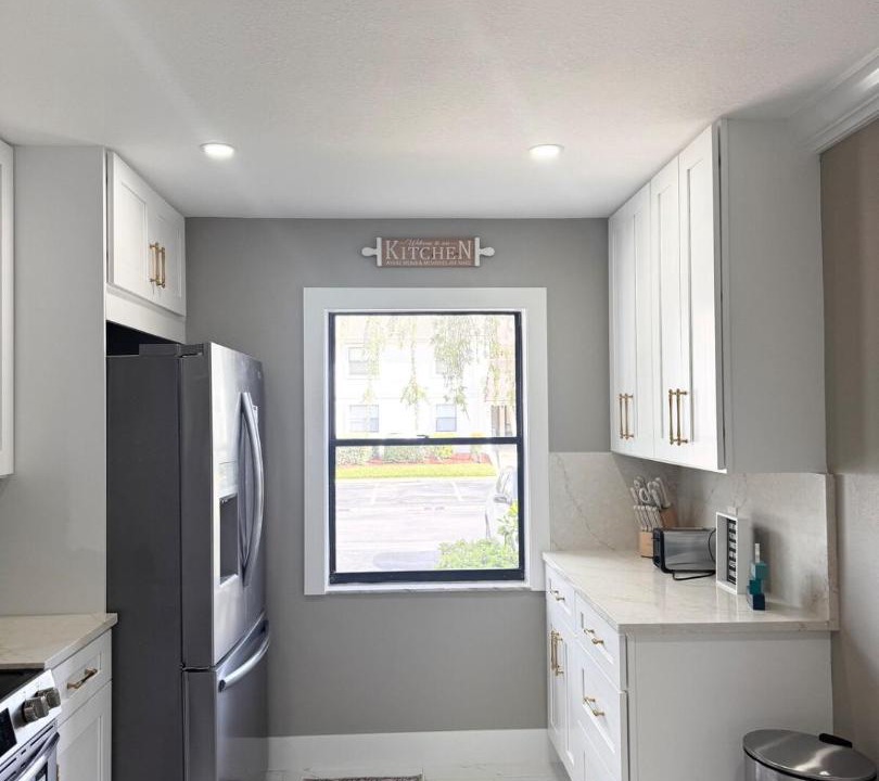 Photo of Kitchen in East Lake Woodlands