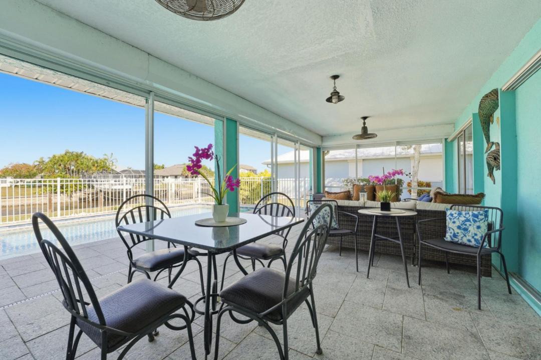 Photo of Patio Balcony in Gulf Cove