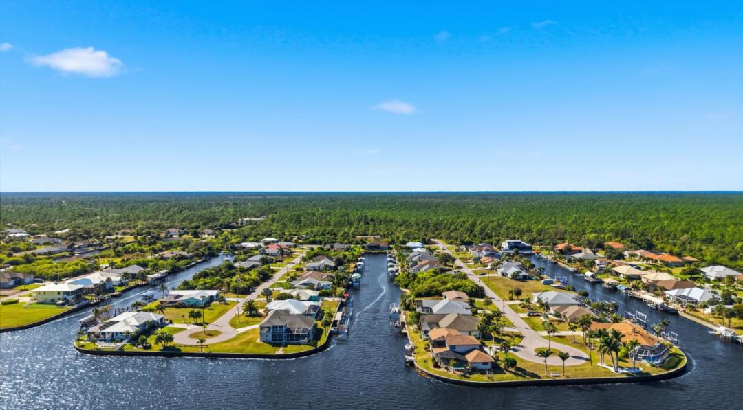 Photo of Others in Gulf Cove