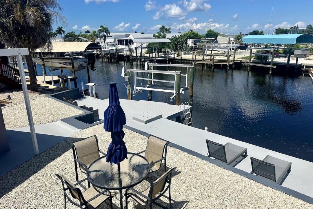 Photo of Patio Balcony in Saint James City
