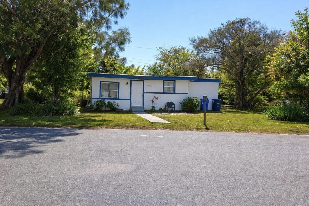 Photo of Others in Fort Myers River District