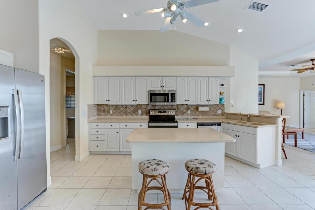 Photo of Kitchen in Yacht Club